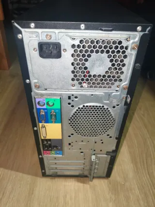 Acer Extensa M2610 PC Escritorio