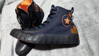 Tênis Converse Novos talla 42 (26.5cm)