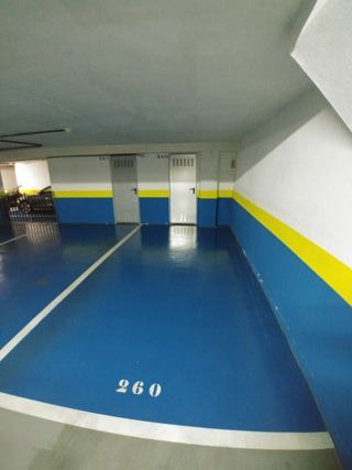 Garaje cerrado con posibilidad de trastero