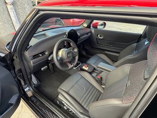 Mini Cooper JCW 229Km 2025