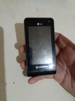 Teléfono LG KU990 Viewty