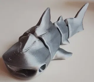 Figura Tiburón Articulado Impresa 3D