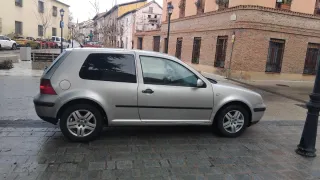 Volkswagen Golf 2002