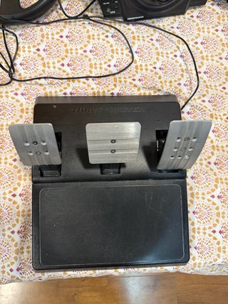 Volante Thrustmaster T300 RS GT Edition