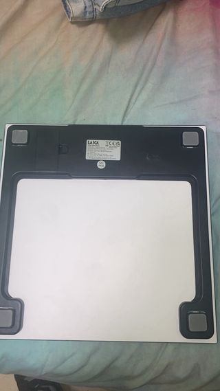 Impresora HP DeskJet 2700e