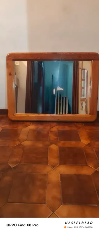 Specchio con cornice in legno massello