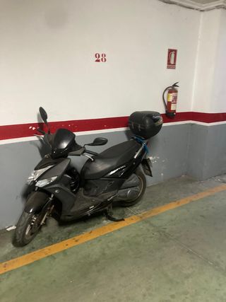 Plaza de garaje y trastero