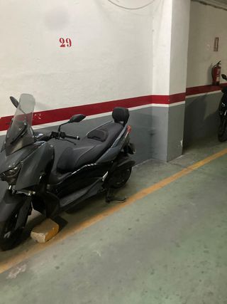 Plaza de garaje y trastero