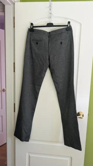 Pantalón de vestir gris talla 40