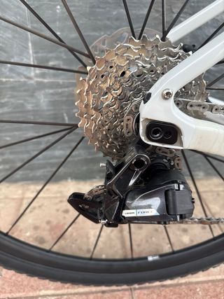 Giant Revolt Advanced Talla L