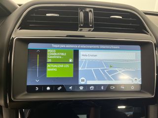 Jaguar F-Pace 2.0i4D Pure RWD 163cv Manual