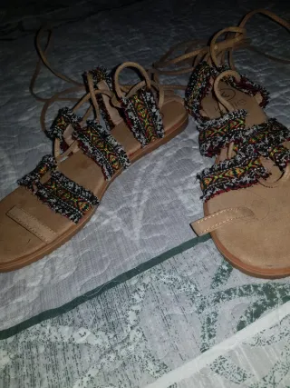 Sandalias étnicas mujer beige multicolor