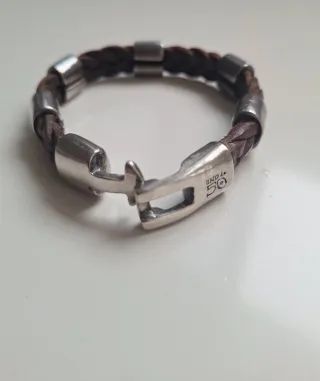 Par de pulseras Uno de 50 Piel y Plata