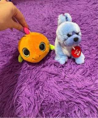 Peluche cane con grandi occhi