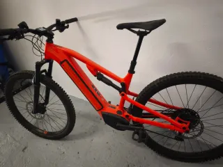 Bicicleta Eléctrica montaña E-EXPL 520