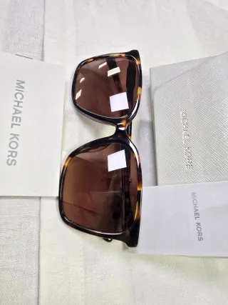Gafas de sol Michael Kors Marrones