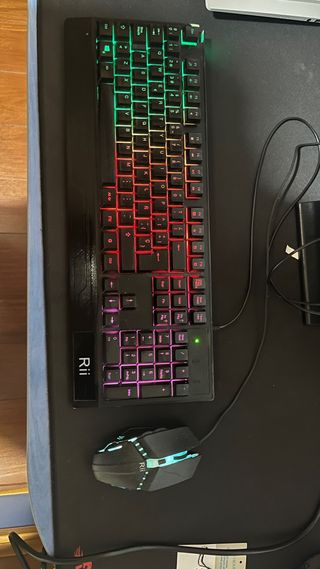 Teclado y Ratón Rii RGB