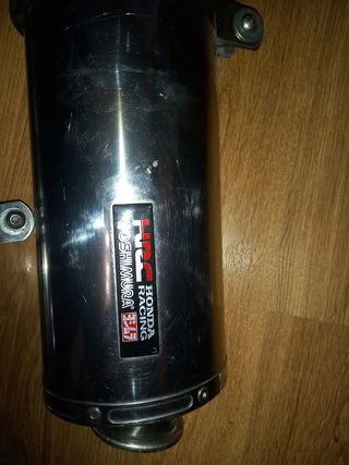 Escapes Yoshimura VTR 1000F
