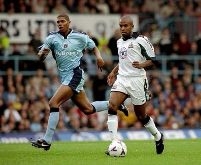 Camiseta vintage Newcastle 1999/2000