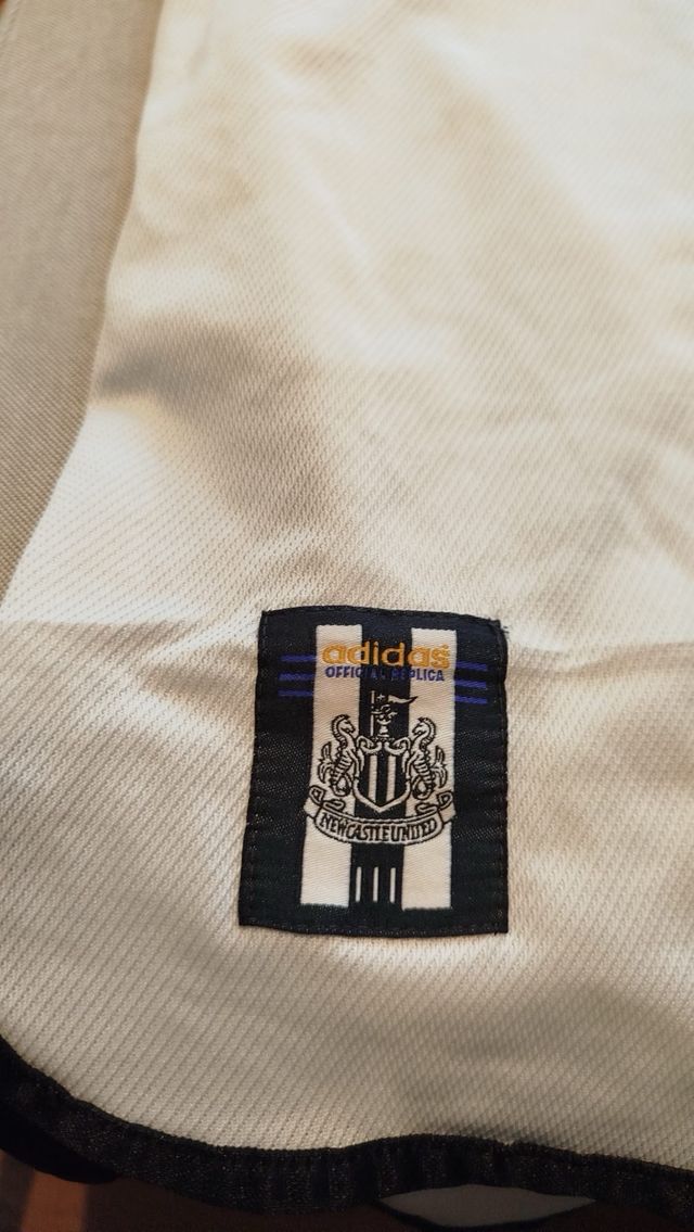 Camiseta vintage Newcastle 1999/2000