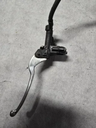 Freno delantero Kymco Bet&Win 125