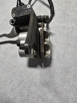 Freno delantero Kymco Bet&Win 125