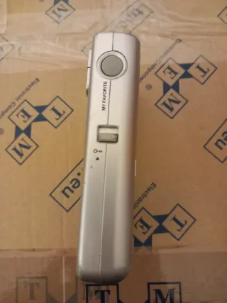 Radio Sangean DT-250  para piezas. No enciende.