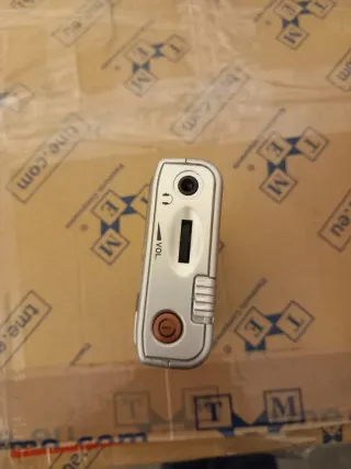 Radio Sangean DT-250  para piezas. No enciende.