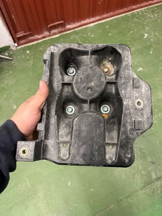Soporte Batería Seat León MK1