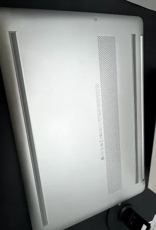 Laptop DESKTOP-HNJ2JJ8 marca HP GARANTIA CAMBIO!!