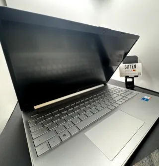 Laptop DESKTOP-HNJ2JJ8 marca HP GARANTIA CAMBIO!!