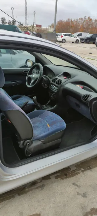 Peugeot 206  ITV recién pasada