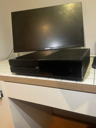 Xbox One 500GB Negra ✅