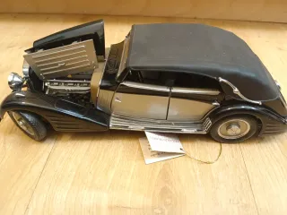 Maybach Zeppel Coche Fundición