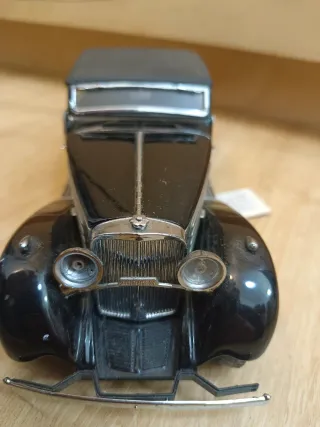 Maybach Zeppel Coche Fundición