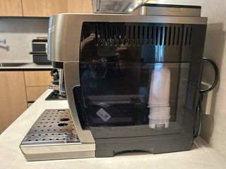 Cafetera DeLonghi Magnifica Smart