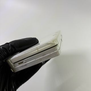 nintendo 3ds bianco con 2 giochi e accessori