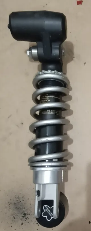 Suspensión Trasera Kawasaki