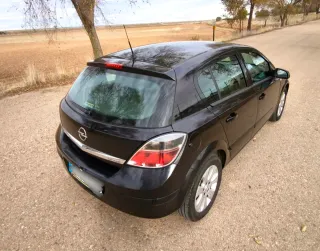 Opel Astra 2010