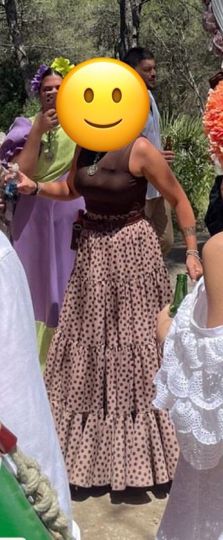 Traje Flamenca Chaquetilla y Falda Lunares