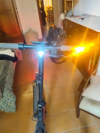 Patinete Eléctrico Navee V25 Pro