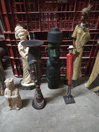 Figuras étnicas decorativas