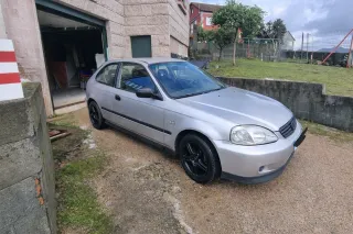 Honda Civic 2000