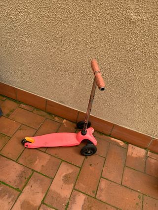 Regalo patinete para niña 5/6 años aprox
