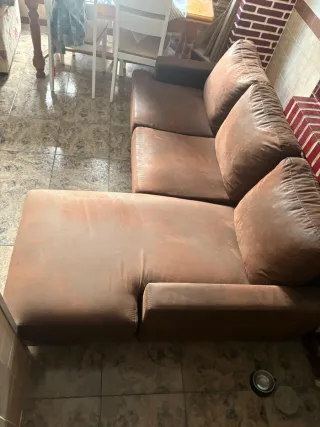 Sofá chaise longue 3 plazas marrón