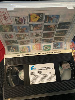 Pinocho y el Emperador de la Noche VHS