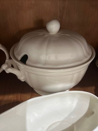 Vajilla San Claudio 77 piezas.