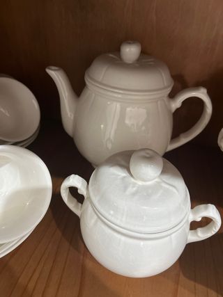 Vajilla San Claudio 77 piezas.