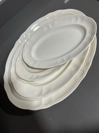 Vajilla San Claudio 77 piezas.