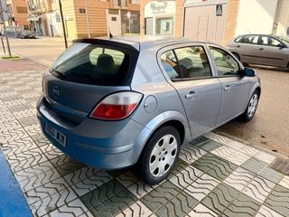 Opel Astra 2006